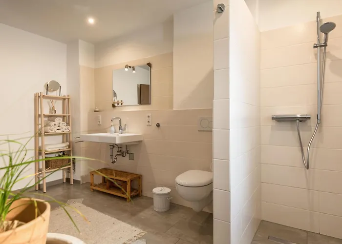 Bruni By Interhome マンダーシャイト